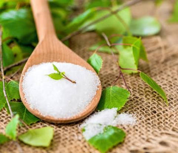 Xylitol and birch leaves